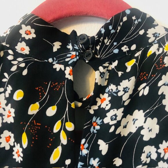 Parker Mini Dress with Flare Sleeves & Floral Neck Collar Black Size S - Picture 6 of 11